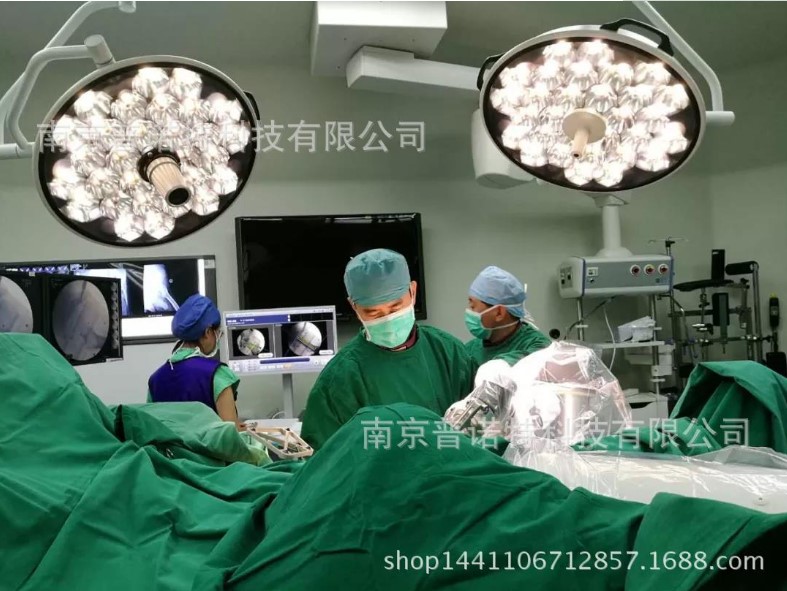 1525923035331693.jpg 机器人护套1.JPG